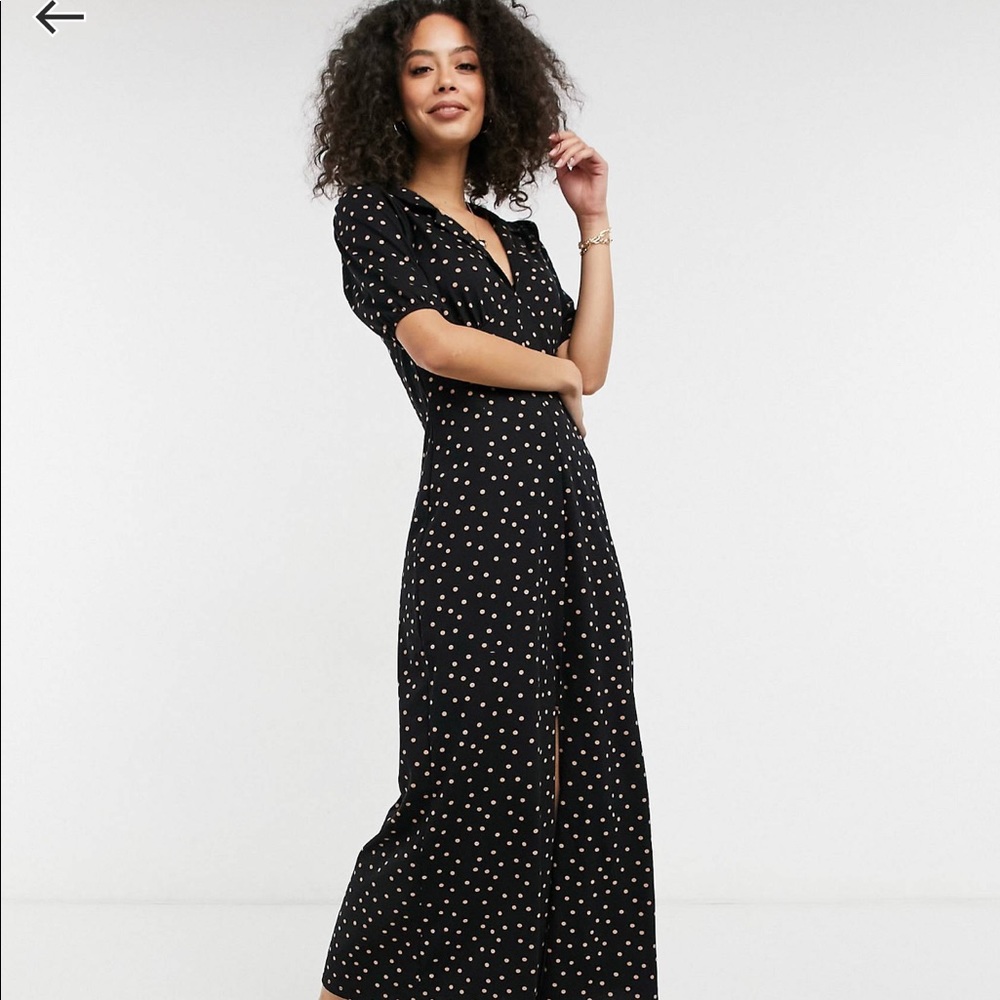 ✨ASOS Design tall ultimate midi tea dress in polka dot print ✨